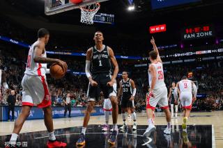 传播速度与 传播速度与