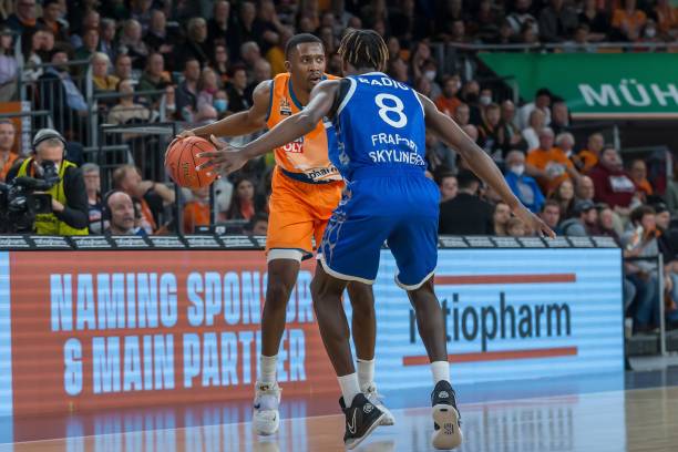 期待与现实 期待与现实