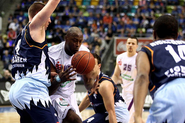 一场充满戏 一场充满戏